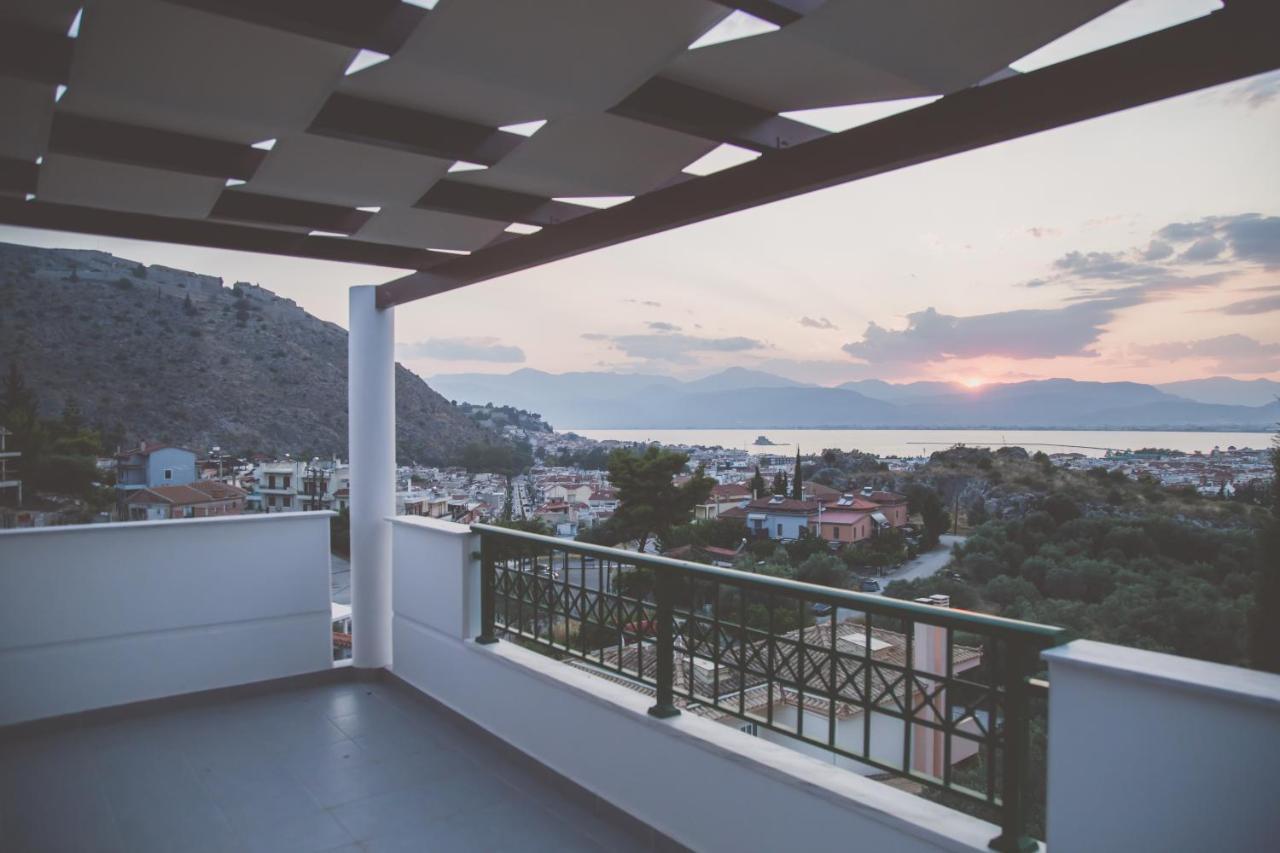 Chrysothemis - Panoramic Sea View Villa นาฟปลิโอ ภายนอก รูปภาพ