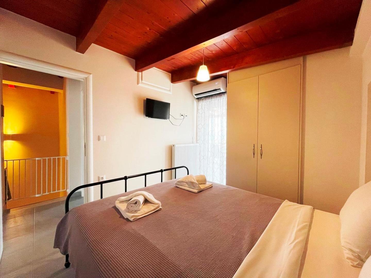 Chrysothemis - Panoramic Sea View Villa นาฟปลิโอ ภายนอก รูปภาพ